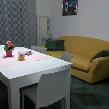 A Casa Di Elena Apartment *